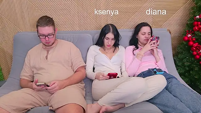 Ksenny online show from 12/21/25, 04:14