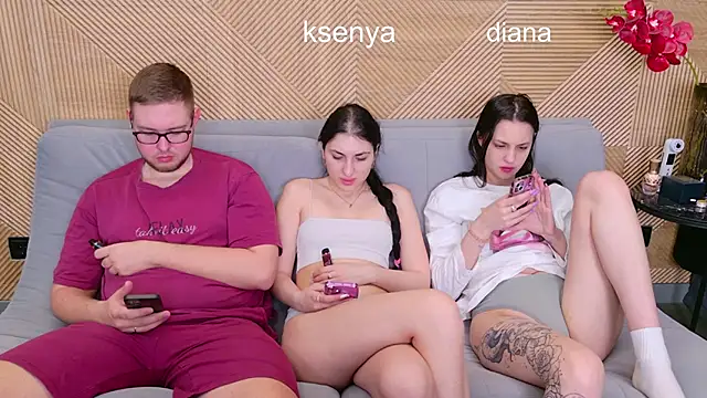 Ksenny online show from 04/14/26, 05:34