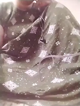 Tamilpriya46 online show from 09/22/25, 04:46