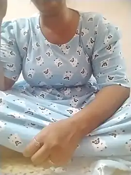 Tamilpriya46 online show from 09/25/25, 04:46