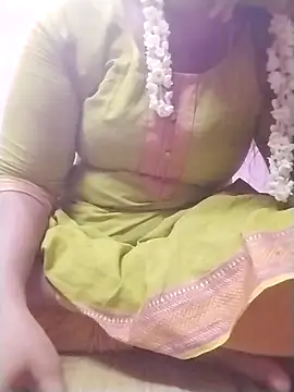 Tamilpriya46 online show from 02/26/25, 05:31