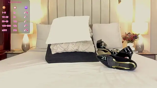 romina-brunette online show from 03/04/26, 03:42