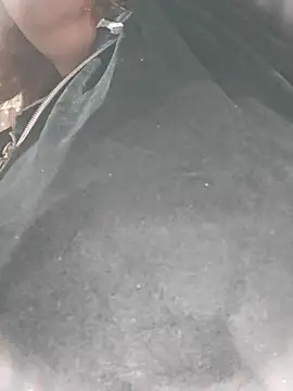 Dianaa9 online show from 12/18/25, 08:41