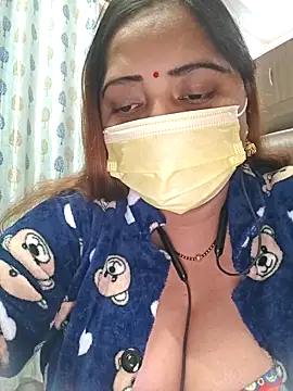 Dianaa9 online show from 11/17/25, 05:55