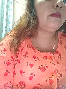 Snapshot of Dianaa9 chatting on 06/04/26, 07:46 Dianaa9 online show from 06/04/26, 07:46