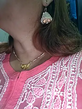 Dianaa9 online show from 10/23/25, 10:03