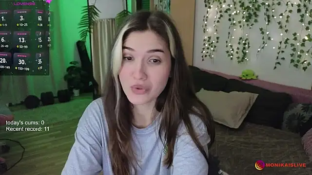 monikavenom online show from 10/05/25, 02:13