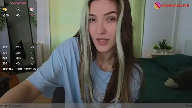 monikavenom online show from 03/04/25, 11:08