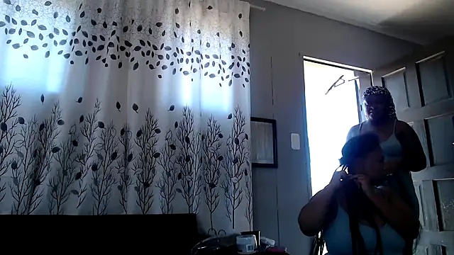 TheDoubleTrouble18xxx online show from 02/06/26, 09:27