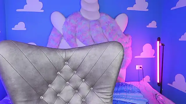 miss keisi online show from 03/05/26, 06:04