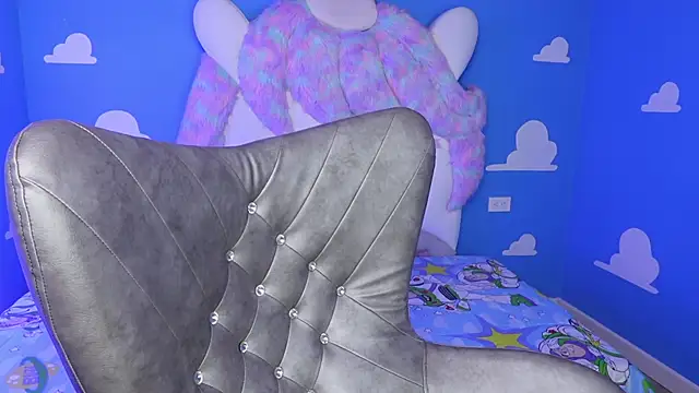 miss keisi online show from 11/08/25, 06:00