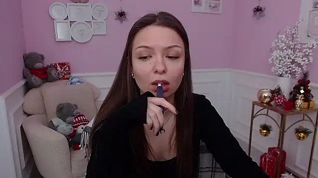 Snapshot of LucySkilar chatting on 01/11/26, 05:36 LucySkilar online show from 01/11/26, 05:36