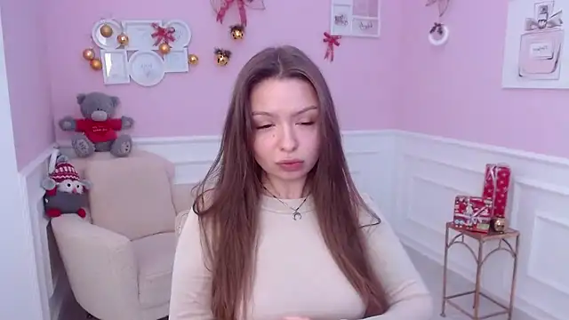 LucySkilar online show from 12/29/24, 05:42