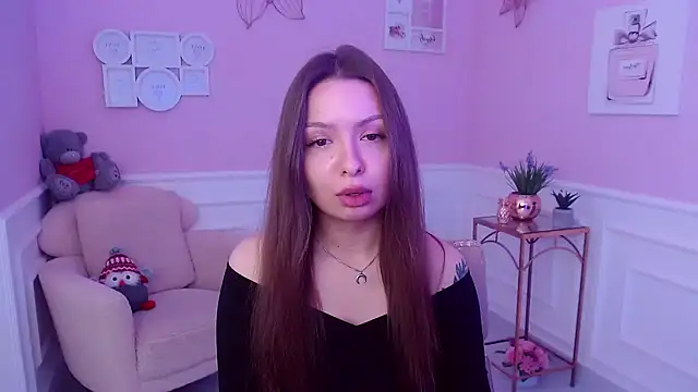 LucySkilar online show from 01/26/25, 05:34