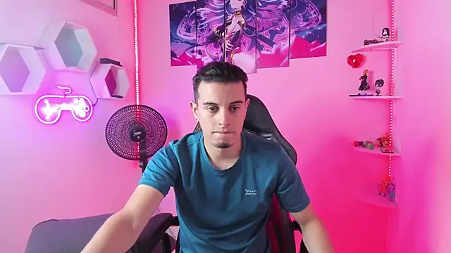 Maximo   online show from 11/12/25, 10:02