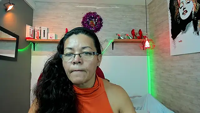 MaturePure online show from 12/15/25, 08:14