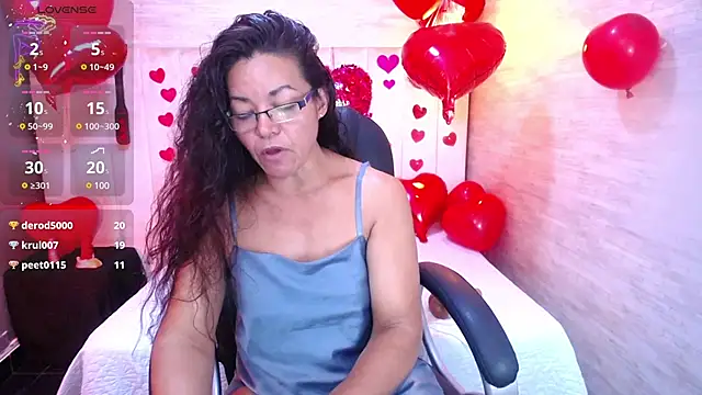 Snapshot of MaturePure chatting on 02/18/25, 02:16 MaturePure online show from 02/18/25, 02:16