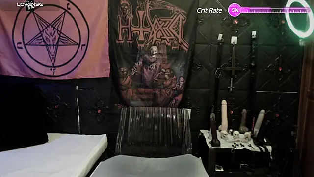 Evil Queen 666 online show from 03/18/25, 05:02
