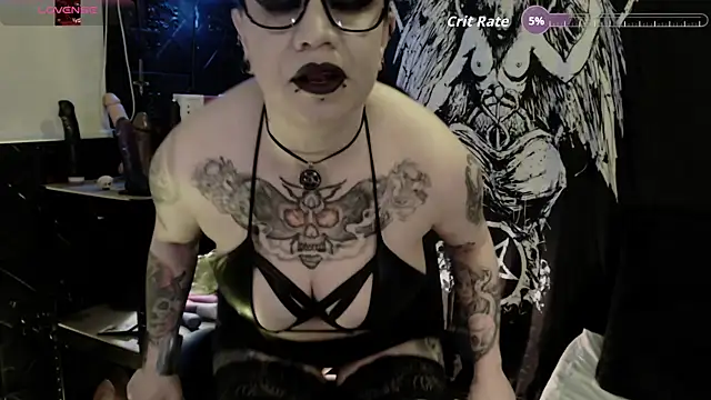 Evil Queen 666 online show from 05/30/26, 07:58