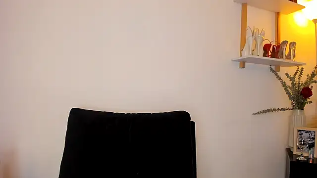 leslie k online show from 02/26/25, 07:45