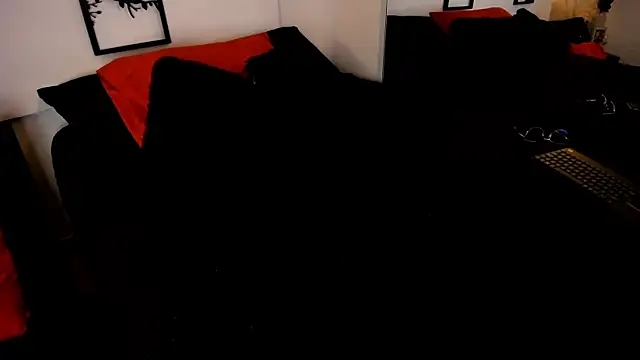 leslie k online show from 03/05/25, 09:49