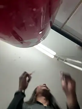 tamarabigass1 online show from 04/13/26, 07:29