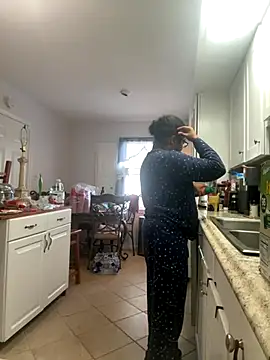 ebonyred online show from 11/11/25, 03:18