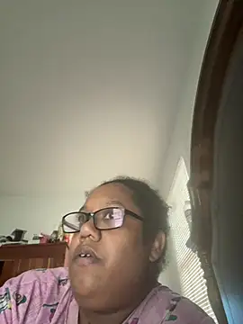 ebonyred online show from 07/02/26, 12:00