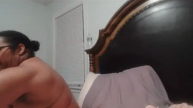 ebonyred online show from 08/04/26, 01:43