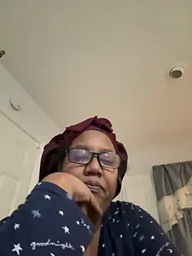 ebonyred online show from 02/03/26, 02:00