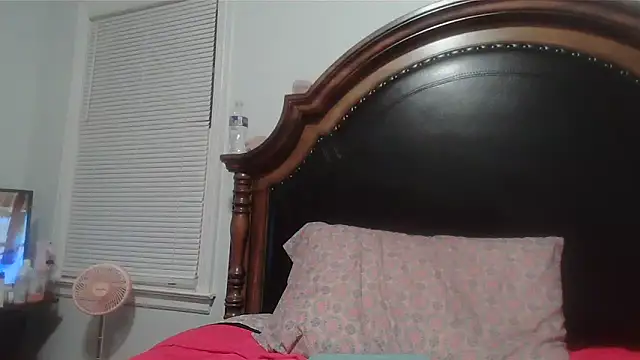 ebonyred online show from 04/03/26, 01:45