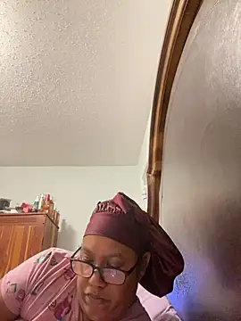 ebonyred online show from 06/30/26, 02:22