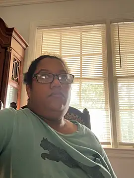 ebonyred online show from 07/21/26, 12:28