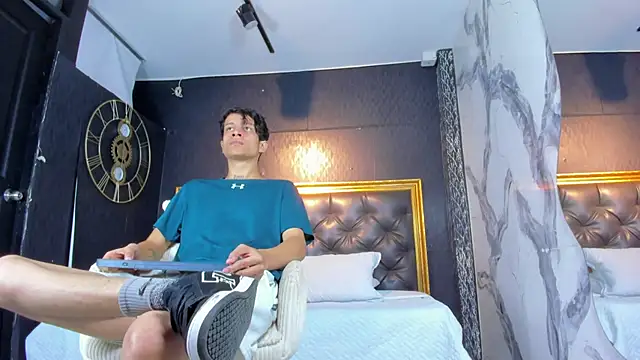 AgarEvans online show from 10/29/25, 03:38