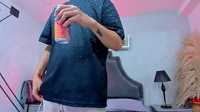 AgarEvans online show from 04/20/26, 06:16