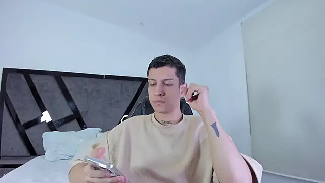 AgarEvans online show from 02/09/26, 04:21