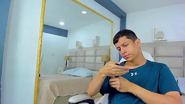 AgarEvans online show from 12/18/25, 04:39