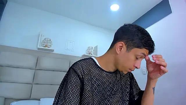 AgarEvans online show from 12/22/25, 04:01