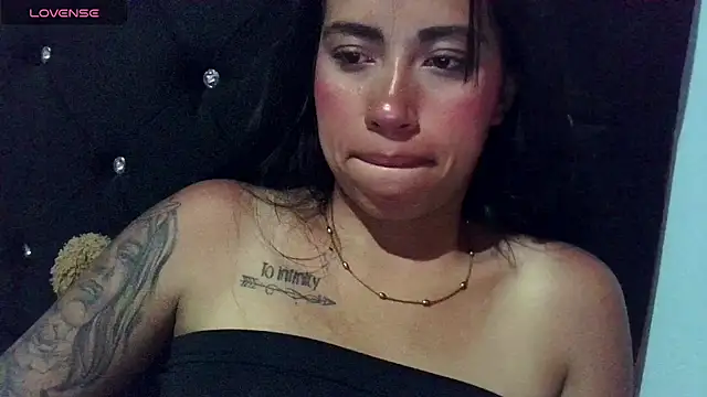 sylvana 19 online show from 09/27/25, 01:45