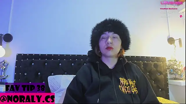 hey noraly online show from 12/02/25, 04:03