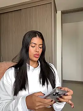 MelissaWaltton online show from 11/14/25, 06:33