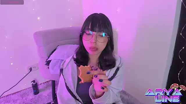 arysUwU online show from 05/28/26, 01:46