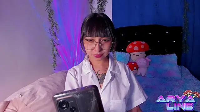 arysUwU online show from 01/12/25, 01:42