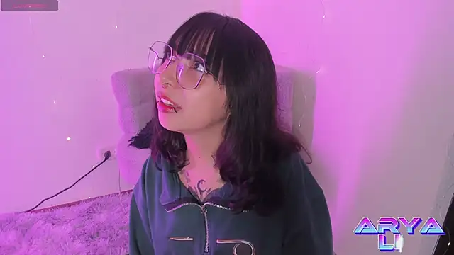 arysUwU online show from 06/02/26, 12:43