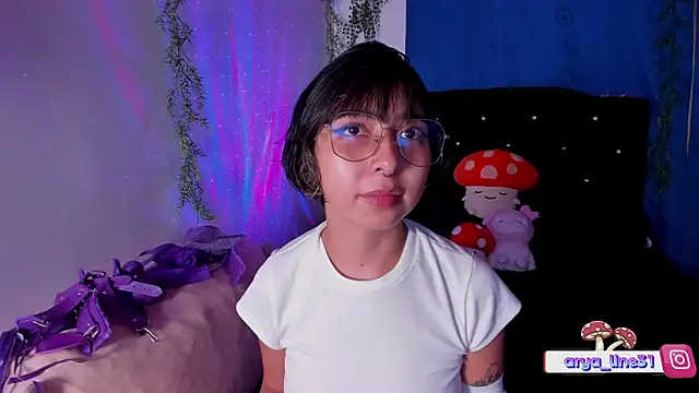 arysUwU online show from 02/15/25, 05:09