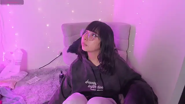 arysUwU online show from 05/06/26, 02:15