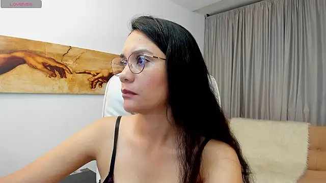 mariiana murillo01 online show from 10/24/25, 05:06