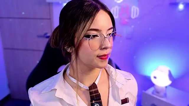 EmilyMiller  online show from 06/24/26, 03:21