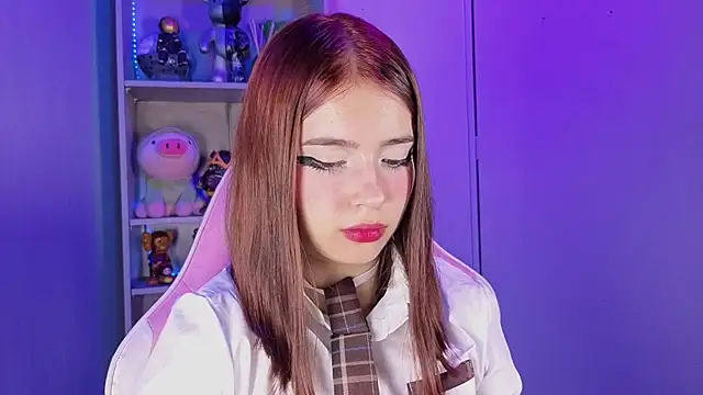 EmilyMiller  online show from 10/30/25, 04:26