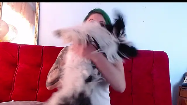 Tamararios online show from 12/01/25, 07:37